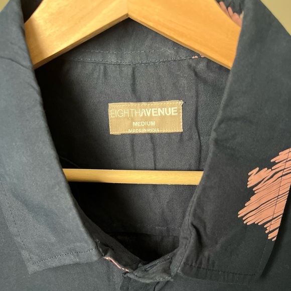 Eighth Avenue Men’s Navy Button Up Short Sleeve Shirt Size S & M NWT $39.99 - Picture 3 of 6
